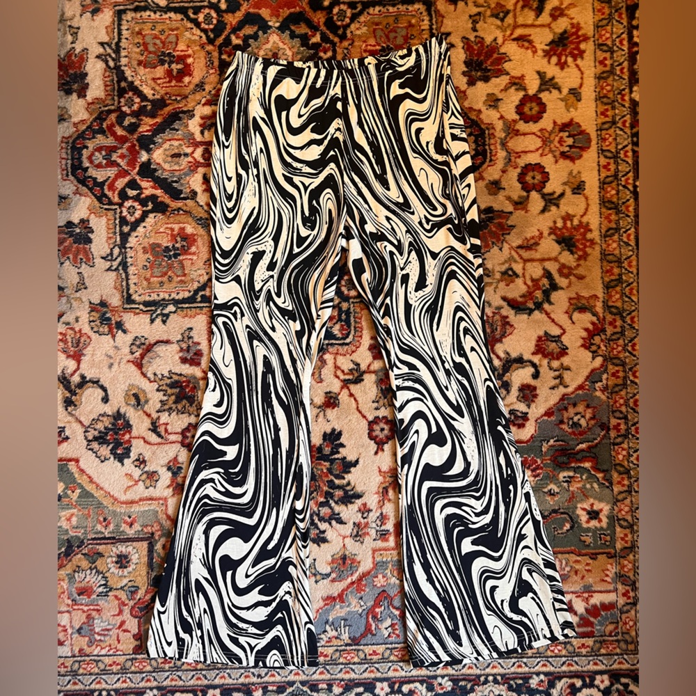 SHEIN Curve Black and White Psychedelic Flare Pants